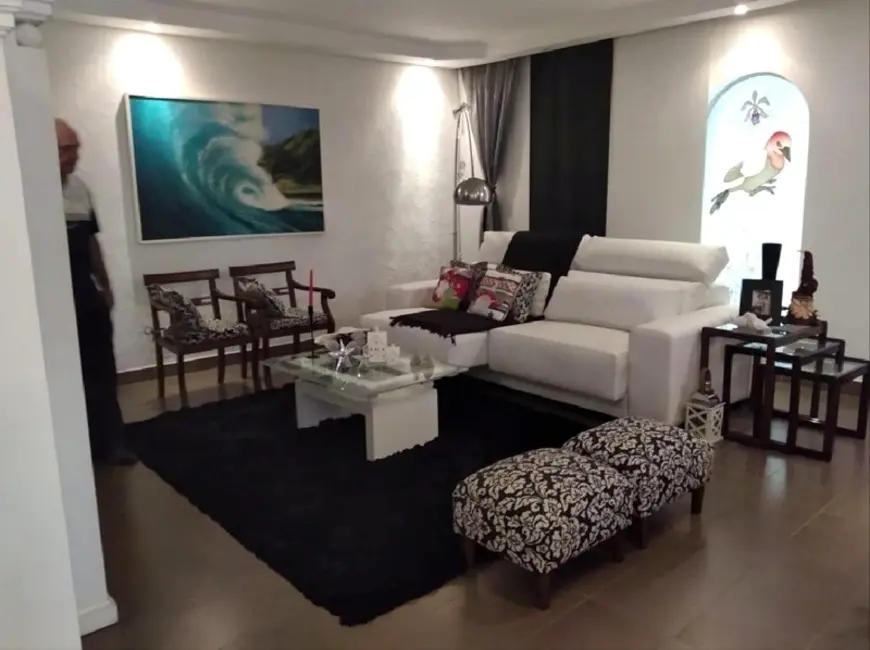 Foto 3 de Casa de Condomínio com 4 quartos à venda, 1040m2 em Arujázinho IV, Aruja - SP