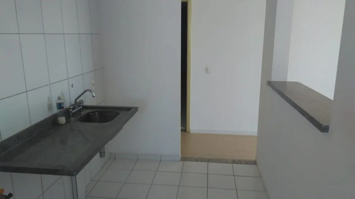 Foto 4 de Apartamento com 3 quartos à venda, 77m2 em Jordanópolis, Aruja - SP