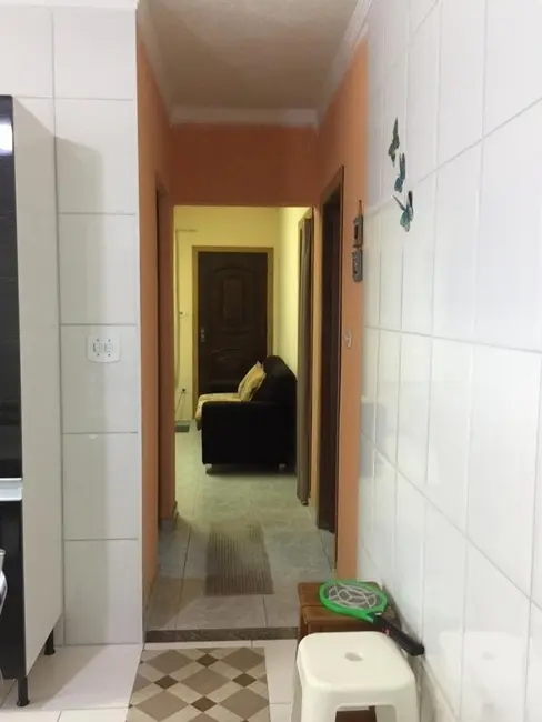 Foto 6 de Casa com 2 quartos à venda, 250m2 em Parque Rodrigo Barreto, Aruja - SP