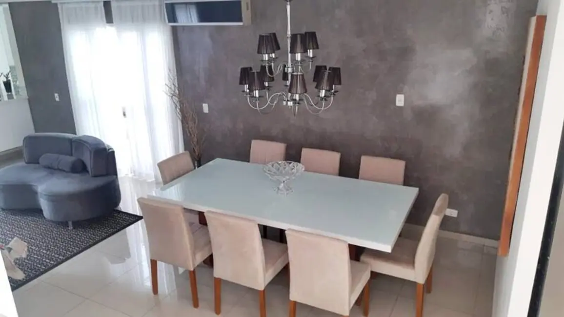 Foto 4 de Casa de Condomínio com 4 quartos à venda, 250m2 em Arujázinho IV, Aruja - SP