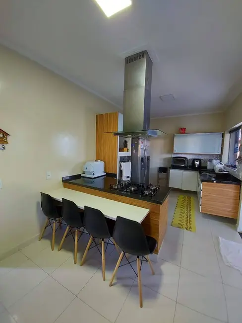 Foto 9 de Casa de Condomínio com 4 quartos à venda, 823m2 em Arujázinho IV, Aruja - SP