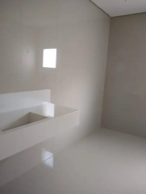 Foto 9 de Casa de Condomínio com 3 quartos à venda, 539m2 em Jardim Imperial Hills III, Aruja - SP