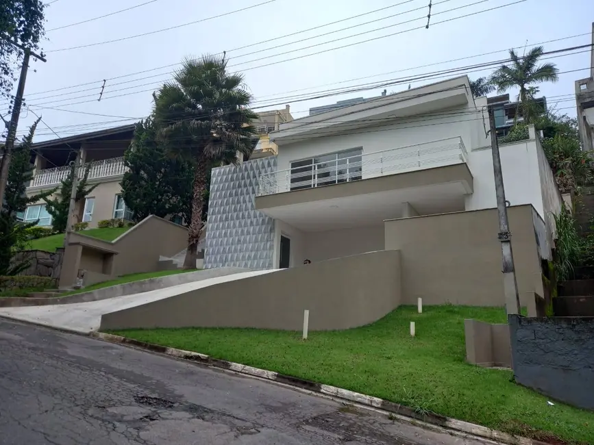 Foto 1 de Casa de Condomínio com 3 quartos à venda, 539m2 em Jardim Imperial Hills III, Aruja - SP