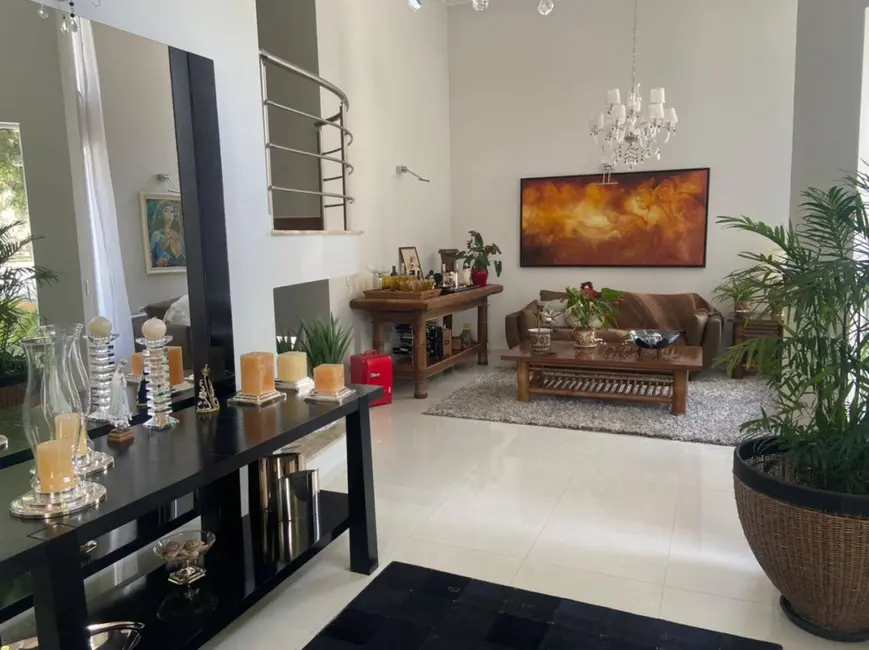 Foto 6 de Casa de Condomínio com 4 quartos à venda, 1000m2 em Caputera, Aruja - SP