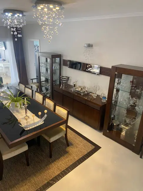 Foto 8 de Casa de Condomínio com 4 quartos à venda, 1000m2 em Caputera, Aruja - SP