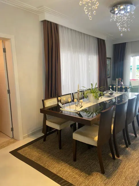 Foto 9 de Casa de Condomínio com 4 quartos à venda, 1000m2 em Caputera, Aruja - SP