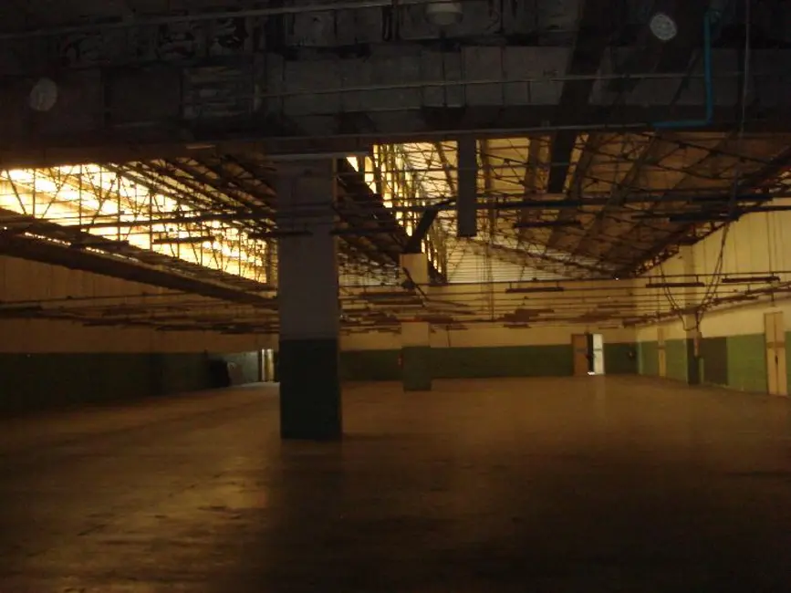 Armazém / Galpão para alugar em Centro, Jacarei - SP - imagem 7 Foto 7 de Armazém / Galpão para alugar em Centro, Jacarei - SP