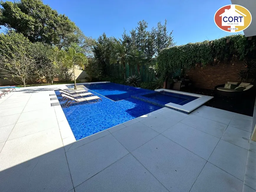 Foto 4 de Casa de Condomínio com 5 quartos à venda e para alugar, 1057m2 em Jardim Planalto, Aruja - SP