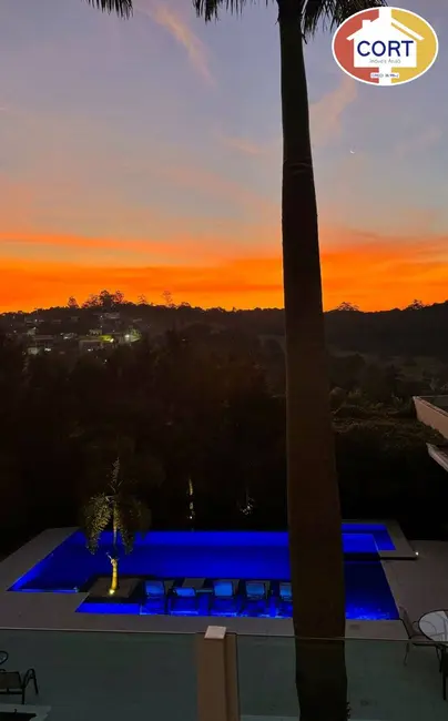 Foto 6 de Casa de Condomínio com 5 quartos à venda e para alugar, 1057m2 em Jardim Planalto, Aruja - SP