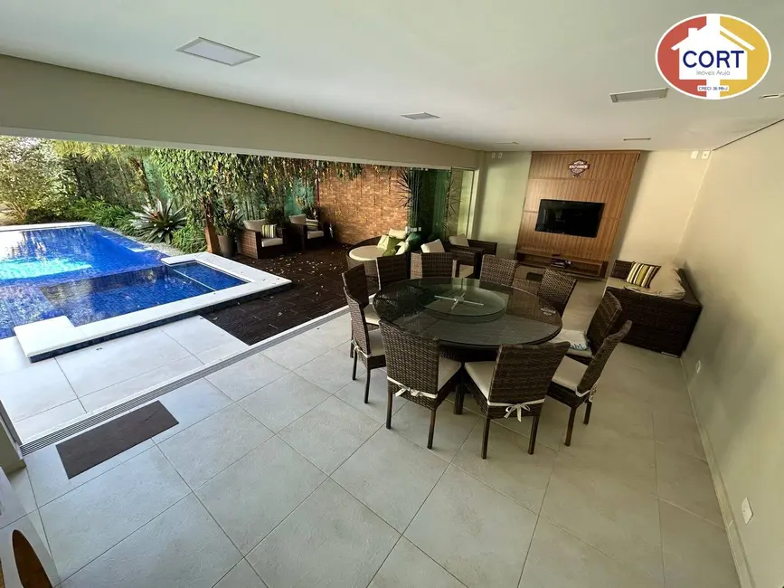 Foto 9 de Casa de Condomínio com 5 quartos à venda e para alugar, 1057m2 em Jardim Planalto, Aruja - SP