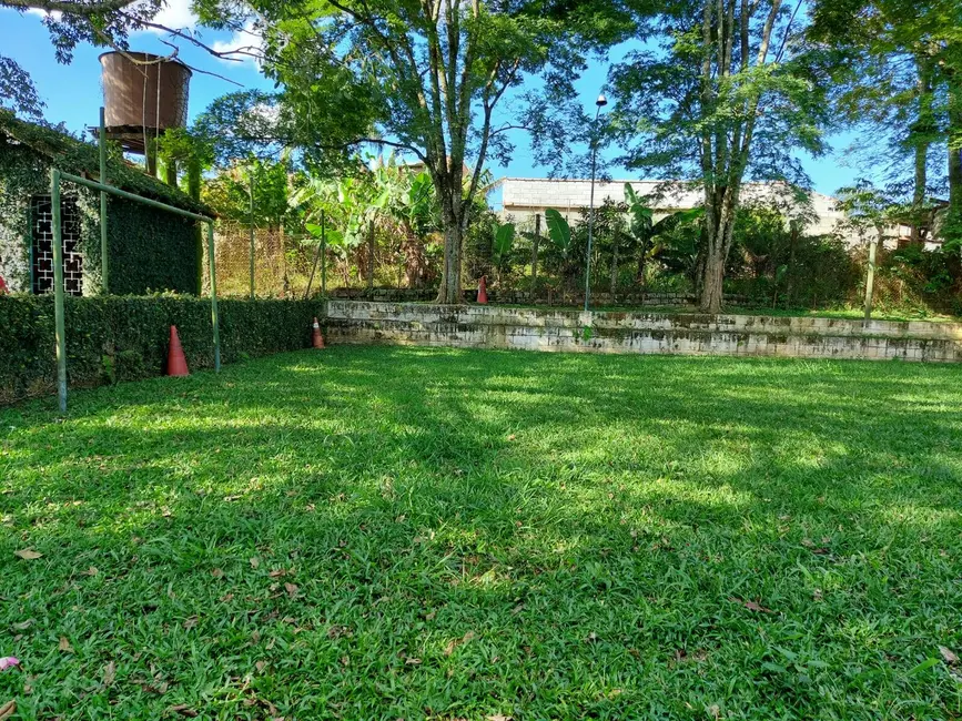 Foto 4 de Chácara com 3 quartos à venda, 3000m2 em Sítio dos Fernandes, Aruja - SP