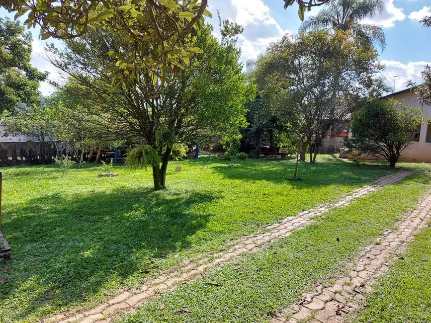 Foto 6 de Chácara com 3 quartos à venda, 3000m2 em Sítio dos Fernandes, Aruja - SP