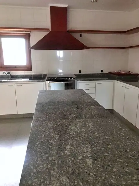 Foto 7 de Casa de Condomínio com 4 quartos à venda, 1450m2 em Caputera, Aruja - SP