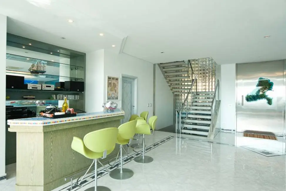 Foto 7 de Casa com 8 quartos à venda, 1920m2 em Ilhabela - SP