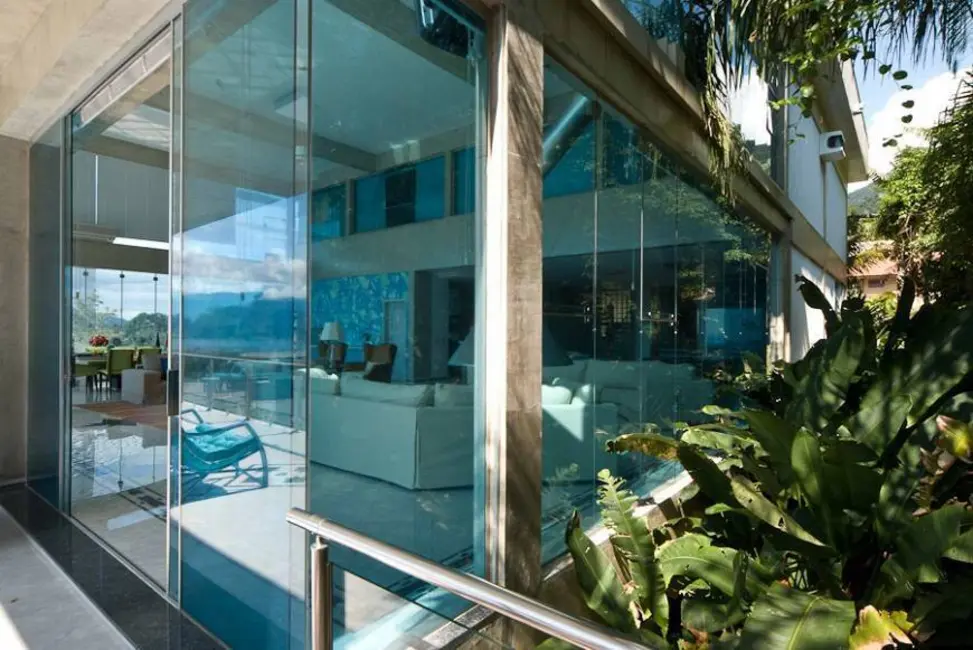 Foto 6 de Casa com 8 quartos à venda, 1920m2 em Ilhabela - SP