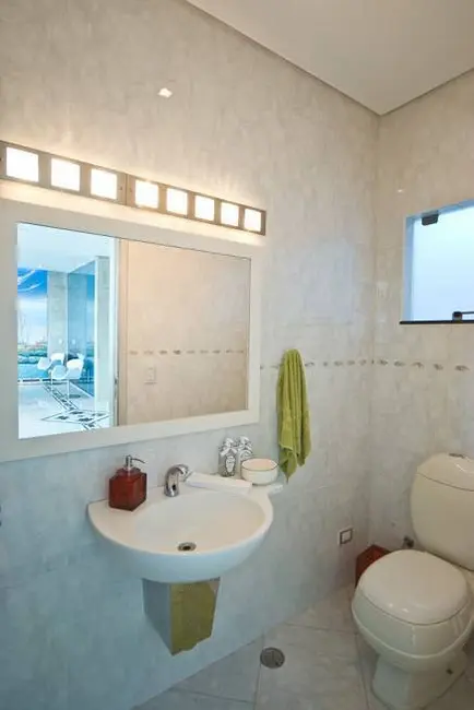 Foto 8 de Casa com 8 quartos à venda, 1920m2 em Ilhabela - SP