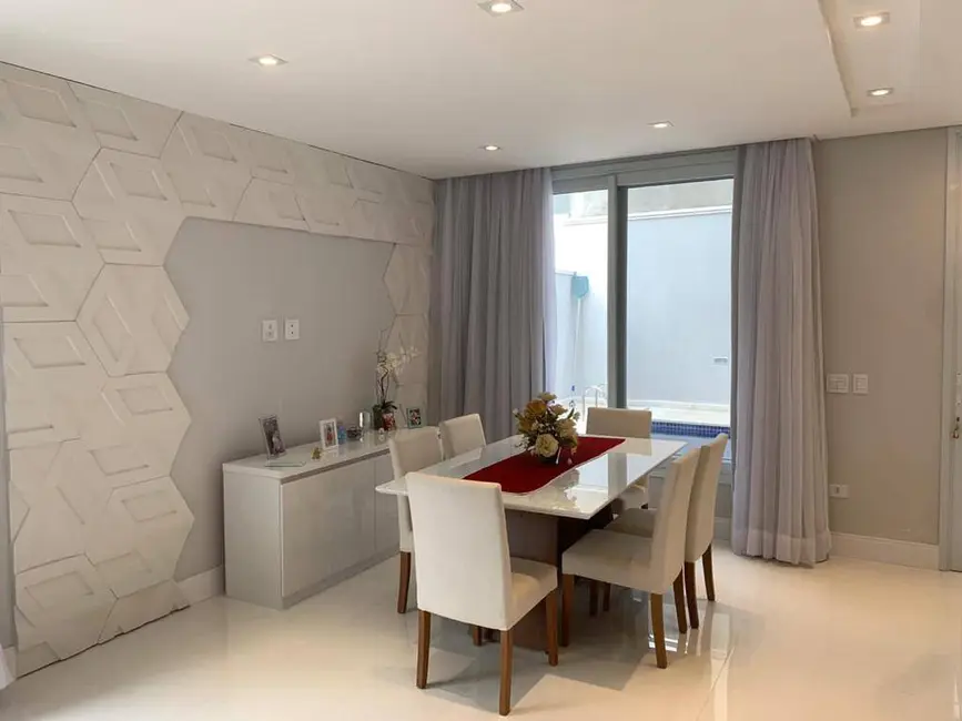 Foto 6 de Casa de Condomínio com 4 quartos à venda em Jardim das Cerejeiras, Aruja - SP