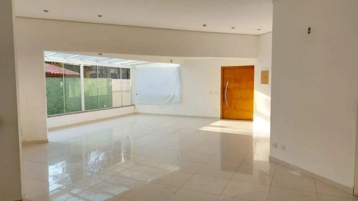 Foto 2 de Casa de Condomínio com 3 quartos à venda, 375m2 em Arujá Country Club, Itaquaquecetuba - SP