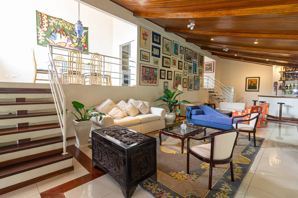 Foto 3 de Casa de Condomínio com 3 quartos à venda, 450m2 em Arujá Country Club, Aruja - SP