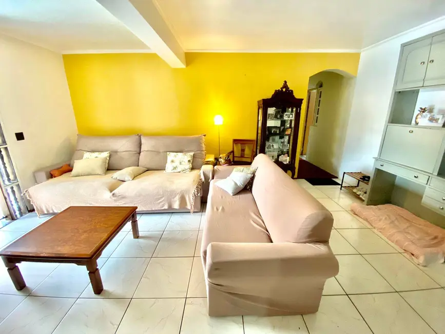 Foto 3 de Casa com 3 quartos à venda, 1031m2 em Vila Pilar, Aruja - SP