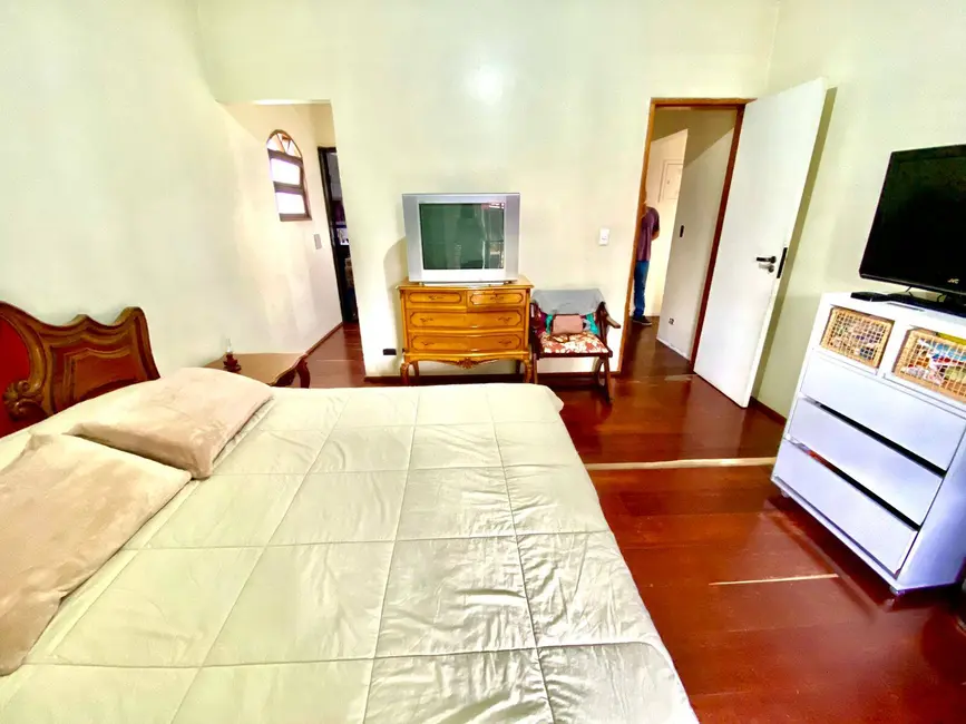 Foto 8 de Casa com 3 quartos à venda, 1031m2 em Vila Pilar, Aruja - SP