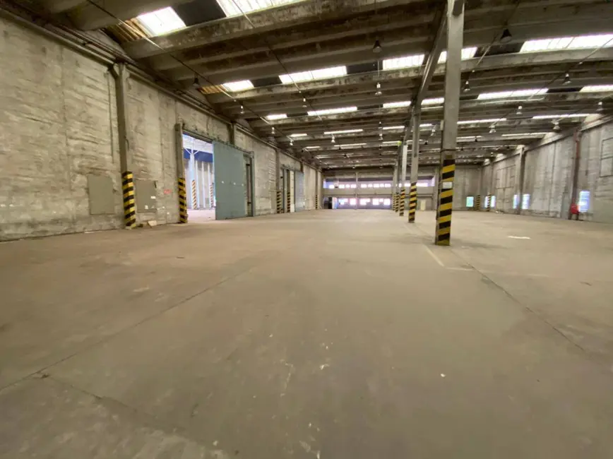 Armazém / Galpão para alugar, 28650m2 em Água Chata, Guarulhos - SP - imagem 9 Foto 9 de Armazém / Galpão para alugar, 28650m2 em Água Chata, Guarulhos - SP