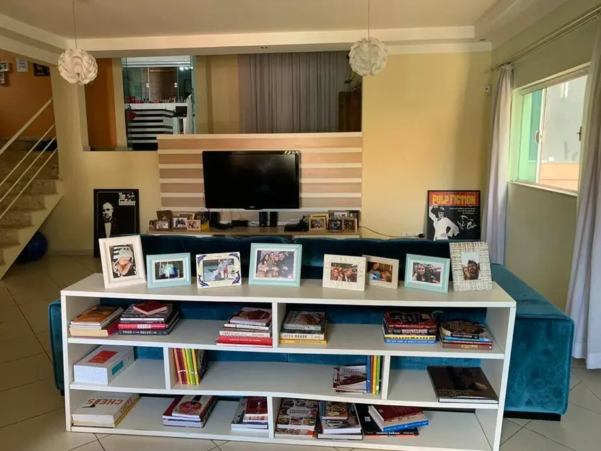 Foto 6 de Casa de Condomínio com 4 quartos à venda em Aruja - SP