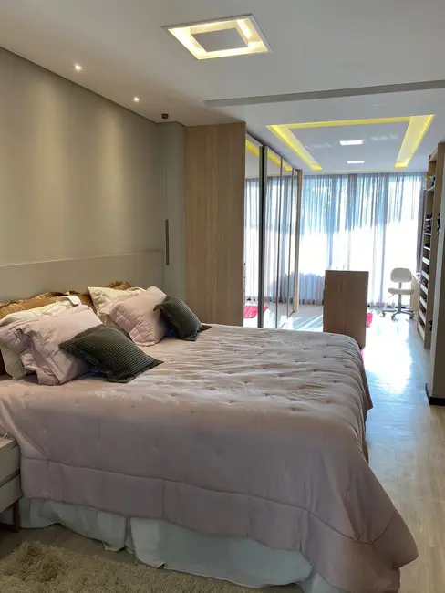 Foto 9 de Casa de Condomínio com 3 quartos à venda e para alugar, 300m2 em Arujázinho IV, Aruja - SP