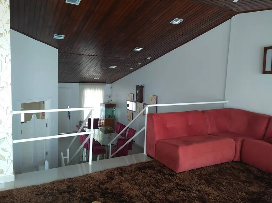 Foto 8 de Casa de Condomínio com 3 quartos à venda, 350m2 em Aruja - SP