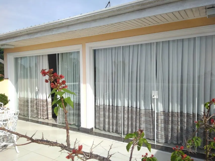 Foto 1 de Casa de Condomínio com 3 quartos à venda, 350m2 em Aruja - SP