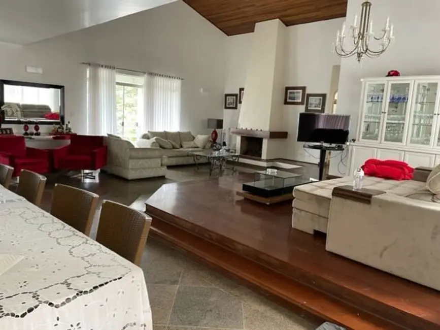 Foto 5 de Casa de Condomínio à venda e para alugar, 1000m2 em Jardim das Cerejeiras, Aruja - SP