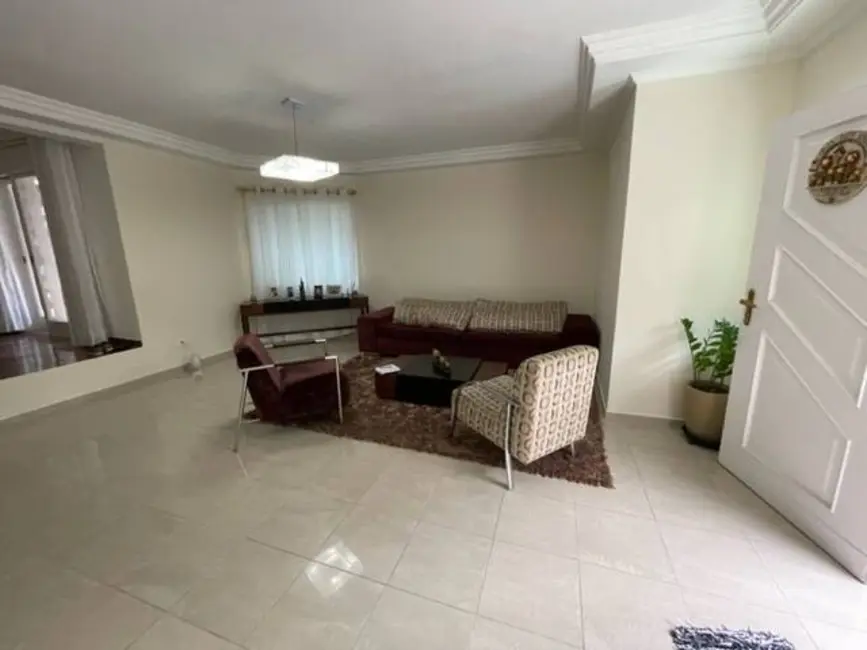 Foto 9 de Casa de Condomínio à venda, 450m2 em Arujá Country Club, Aruja - SP