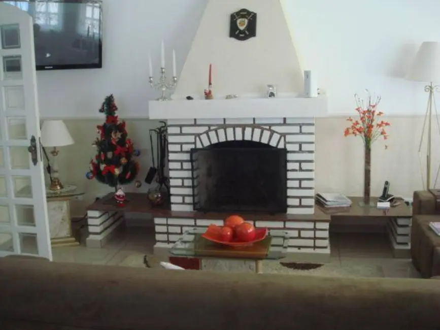 Foto 7 de Casa de Condomínio com 3 quartos à venda, 300m2 em Arujá Country Club, Aruja - SP