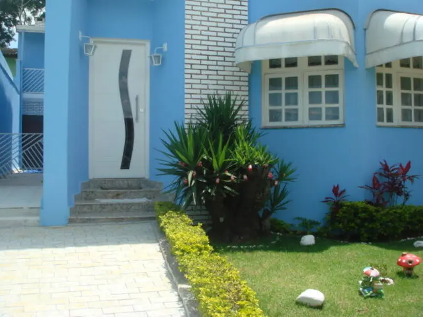 Foto 3 de Casa de Condomínio com 3 quartos à venda, 300m2 em Arujá Country Club, Aruja - SP