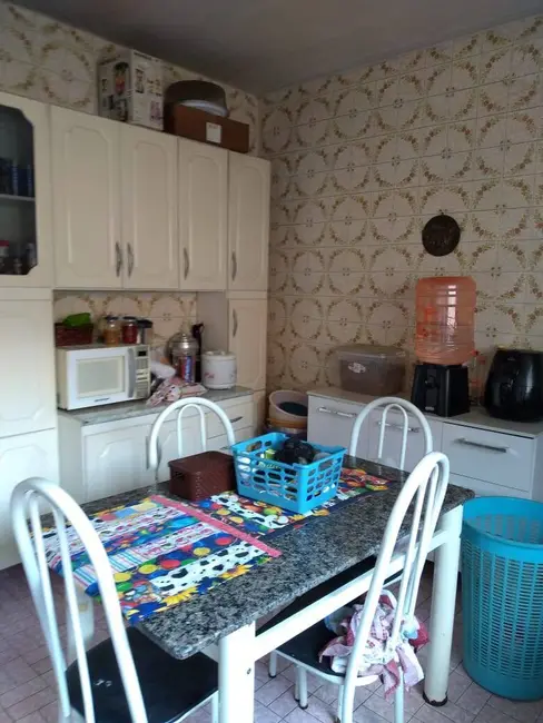 Foto 2 de Casa com 2 quartos à venda, 299m2 em Jardim Planalto, Aruja - SP