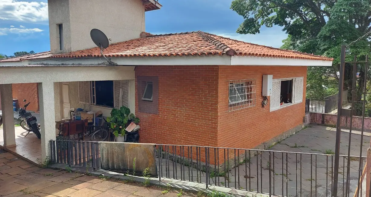 Foto 2 de Casa de Condomínio à venda, 1000m2 em Arujázinho IV, Aruja - SP