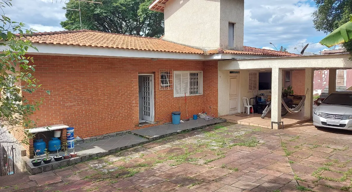 Foto 4 de Casa de Condomínio à venda, 1000m2 em Arujázinho IV, Aruja - SP