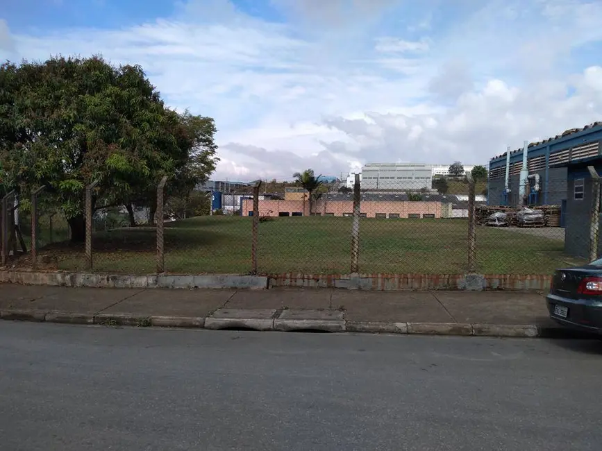 Foto 2 de Terreno / Lote para alugar, 1200m2 em Parque São Pedro, Itaquaquecetuba - SP