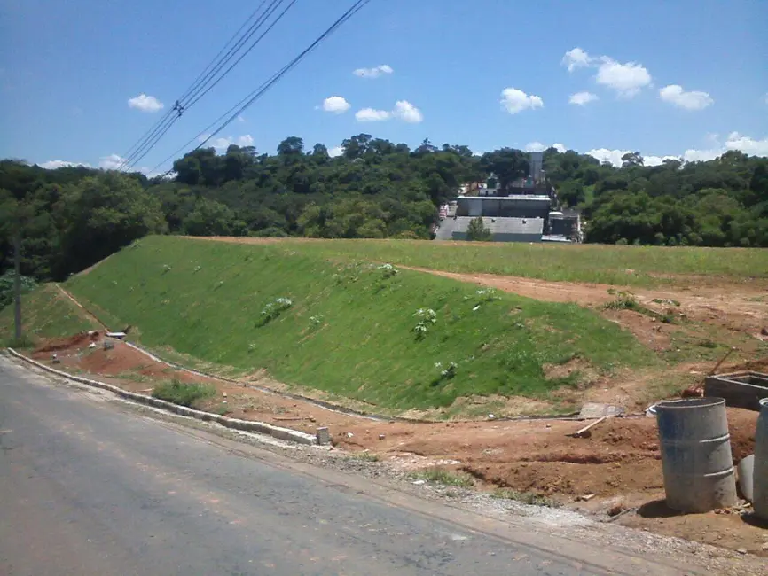 Foto 2 de Terreno / Lote à venda, 20236m2 em Laranja Azeda, Aruja - SP