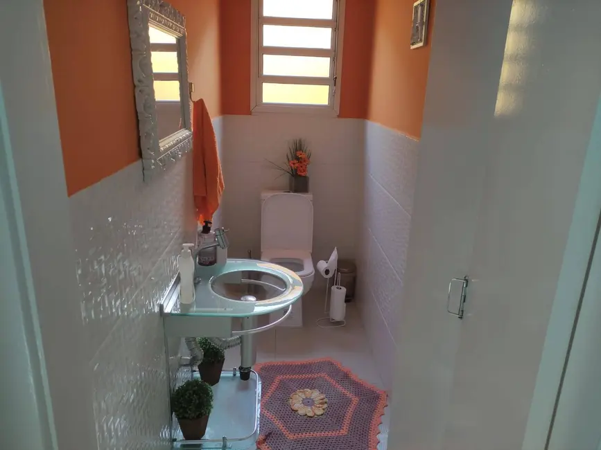 Foto 7 de Casa com 1 quarto à venda, 600m2 em Jordanópolis, Aruja - SP