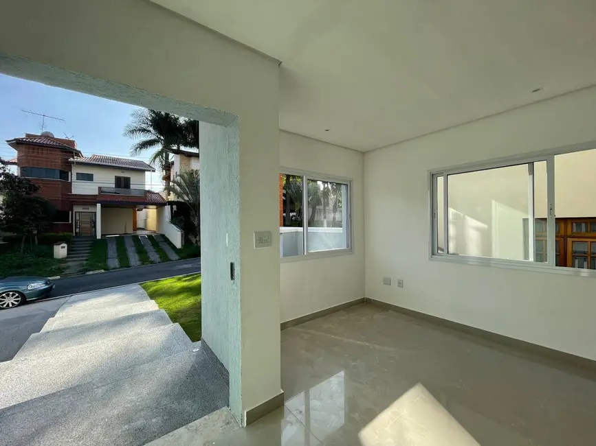 Foto 6 de Casa de Condomínio à venda, 300m2 em Jardim Fazenda Rincão, Aruja - SP