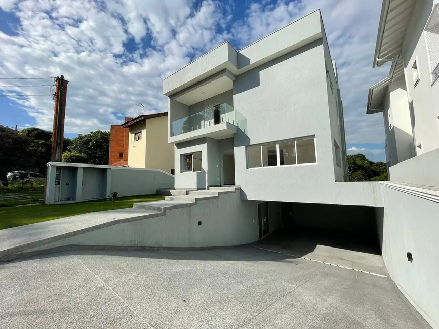 Foto 3 de Casa de Condomínio à venda, 300m2 em Jardim Fazenda Rincão, Aruja - SP
