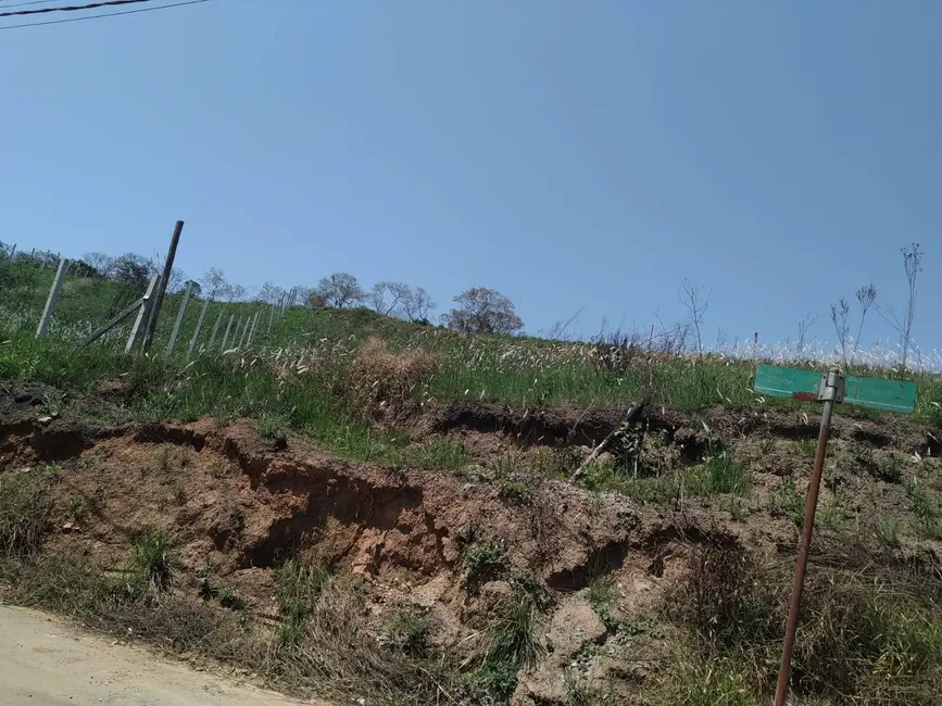 Foto 2 de Terreno / Lote à venda, 1524m2 em Chácaras Copaco, Aruja - SP