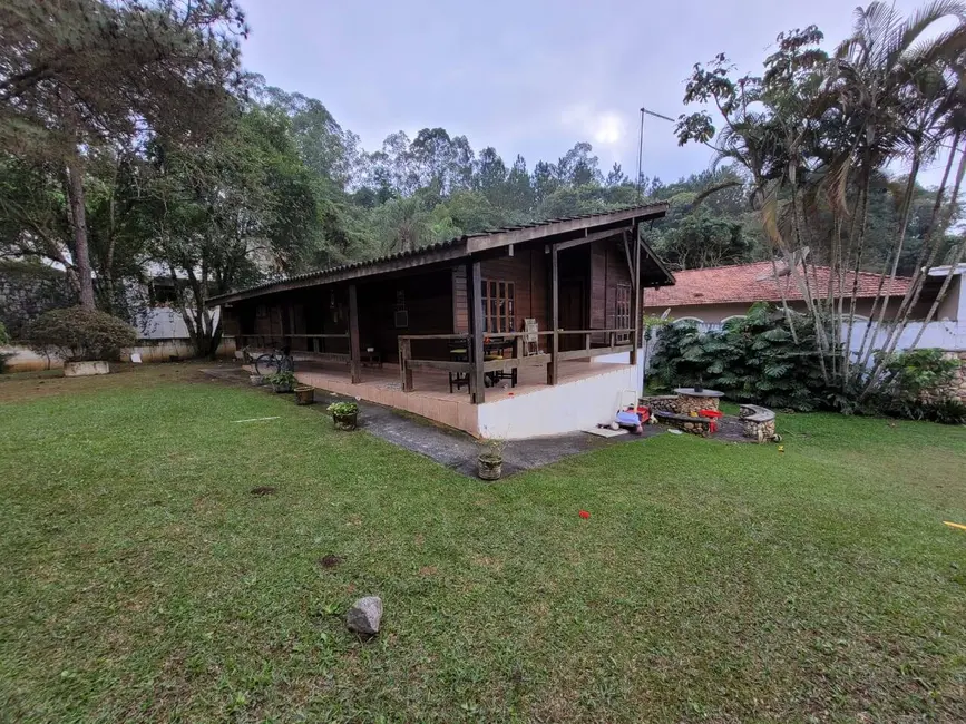 Foto 5 de Casa de Condomínio com 3 quartos à venda, 1271m2 em Aruja - SP