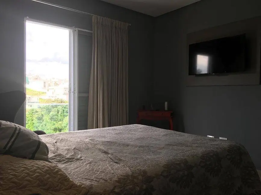 Foto 6 de Casa de Condomínio com 3 quartos à venda e para alugar, 300m2 em Jardim das Cerejeiras, Aruja - SP