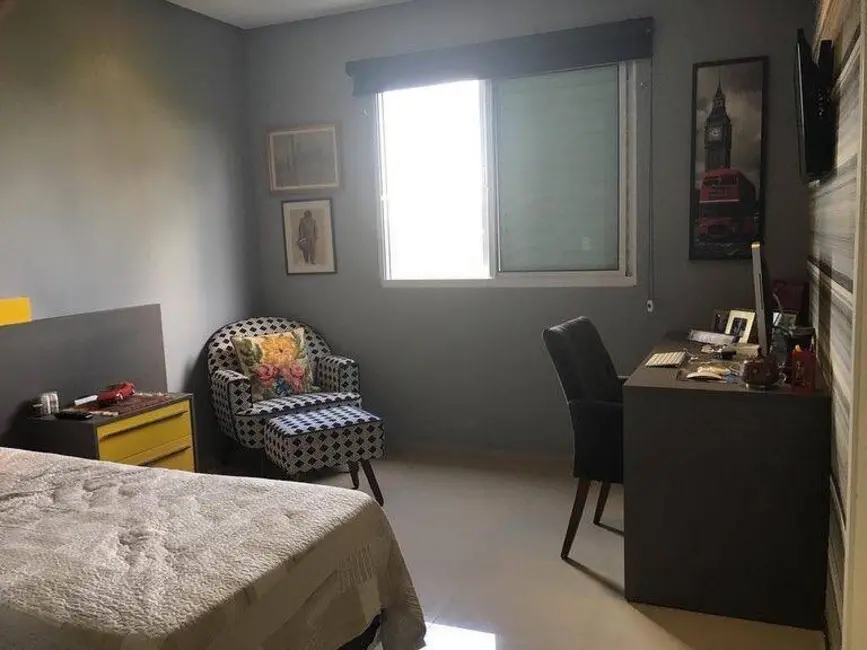 Foto 5 de Casa de Condomínio com 3 quartos à venda e para alugar, 300m2 em Jardim das Cerejeiras, Aruja - SP
