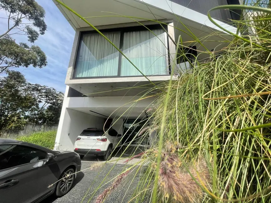 Foto 7 de Casa de Condomínio com 3 quartos à venda, 407m2 em Residencial Real Park, Aruja - SP