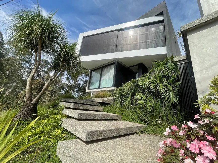 Foto 4 de Casa de Condomínio com 3 quartos à venda, 407m2 em Residencial Real Park, Aruja - SP