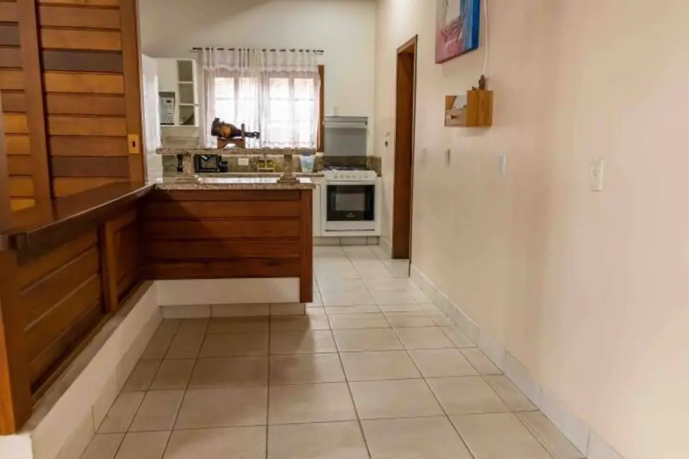 Casa de Condomínio com 4 quartos à venda e para alugar, 806m2 em Santa Isabel - SP - imagem 7 Foto 7 de Casa de Condomínio com 4 quartos à venda e para alugar, 806m2 em Santa Isabel - SP