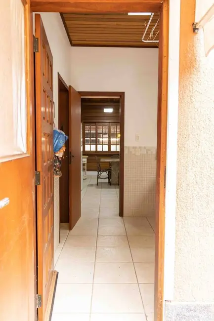 Casa de Condomínio com 4 quartos à venda e para alugar, 806m2 em Santa Isabel - SP - imagem 5 Foto 5 de Casa de Condomínio com 4 quartos à venda e para alugar, 806m2 em Santa Isabel - SP